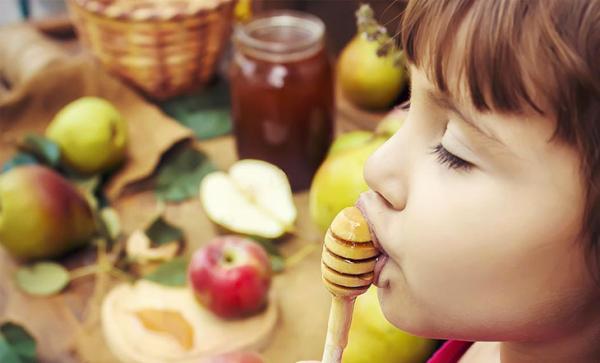 Çocukların, Bebeklerin Beslenmesinde Hakiki Balın Yararı, Önemi, Faydaları, Etkileri Nedir?